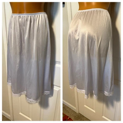 DE COLECCIÓN AÑOS 70 NAILON AZUL POLVO CON RIBETE DE ENCAJE MEDIO DESLIZAMIENTO TALLA S-M Foto 1 de 4