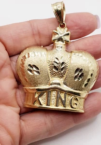 Colgante/dije grande corona king de oro amarillo de 10 quilates - Imagen 1 de 9
