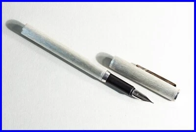 EF Montblanc Wing Plumín Oro 585 DUNHILL Relleno de Cartucho PLATA ESTERLINA 925 Foto 1 de 4