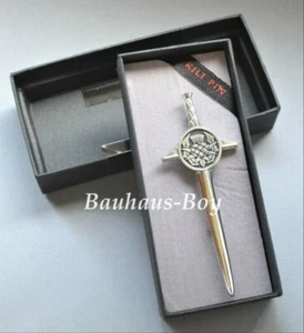 PIN KILT PELTRE CLAYMORE CARDO CELTA CRESTADO HECHO ESCOCESA Sgian Dubh Company - Imagen 1 de 10