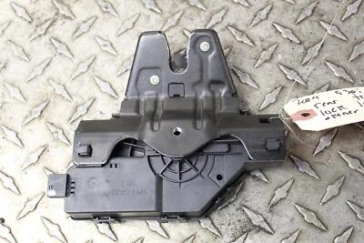 BMW 530i 2004 bloqueo trasero maletero pestillo actuador abridor liberación OEM 04 Foto 1 de 4