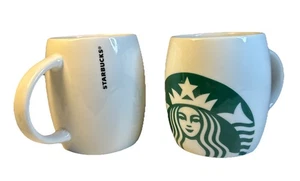 (2) Taza de café Starbucks 2010 ~14 oz con logotipo de sirena de cerámica blanca barril  - Imagen 1 de 7