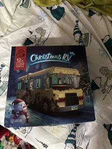 Christmas Vacation Cousin Eddy’s RV Building Block Set – Holiday RV Scene – New - Picture 1 of 3