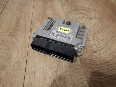 Unità VW Golf VI 1.4 TSI 90KW Caxa 03C906016AH 0261S05805 Originale - Immagine 1 di 2