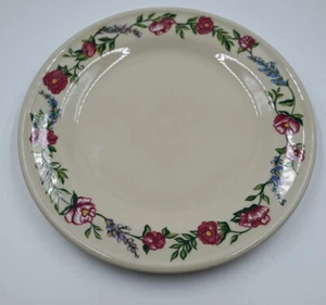 MINT Henn Pottery Rose Floral Border 9-Inch Plates USA Cream RARE - Picture 1 of 3