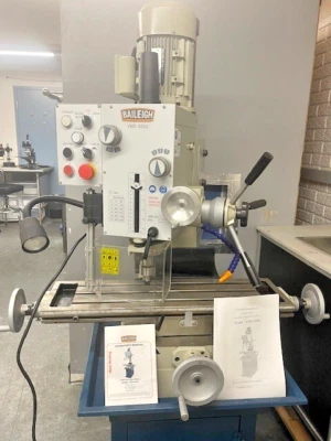 Milling Drilling Machine with stand/ Baileigh VMD-828G Geared Head - Image 1 of 4