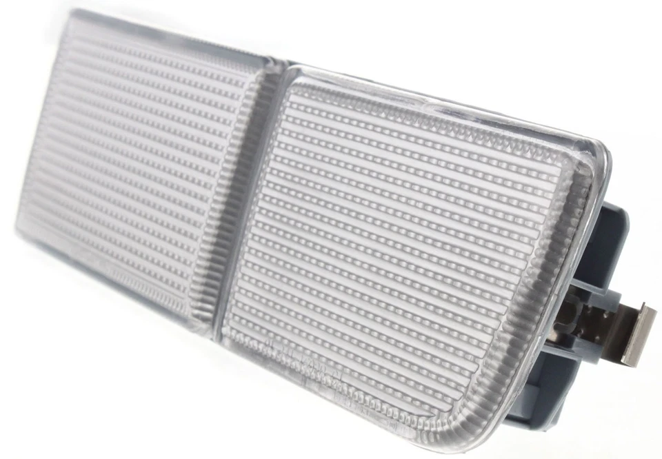 for 1993 - 1999 Volkswagen Golf Bumper Grille Insert - Front Right (Passenger) Foto 1 de 1