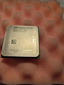 CPU AMD Athlon 64 X2 4400+ 2x 2.30 GHz ADO4400IAA5DO Sockel AM2 Prozessor - Bild 1 von 2