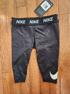 New Nike Girl Capris Size 4 - Picture 1 of 2
