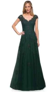 La Femme Dark Emerald Green Embellished Tulle & Lace A-Line Gown Size 10 $599 - Picture 1 of 2