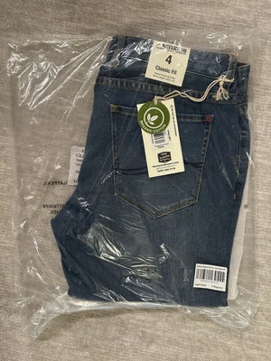 Mountain Khakis Women's Genevieve Jean Classic Fit Light Wash 4 Regular - Image 1 of 4