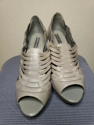 Zapatos Gladiador Banana Republic Mujer Talla 6.5 Cuero Beige Foto 1 de 4