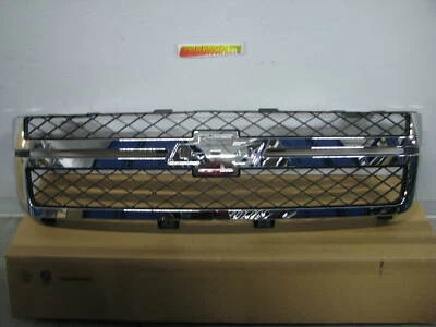 GM OEM 11-14 Silverado 2500 HD Componentes de rejilla-Conjunto de rejilla 20966058 Foto 1 de 3