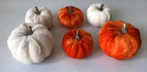 Mini Zucche in Velluto Schiuma Set di 6 Decorazioni per Stagione Autunno Halloween - Foto 1 di 9