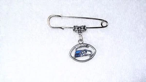 Seattle Seahawks NFL Football Sports Unisex Jacket Coat Brooch Pin Jewelry Game - Bild 1 von 2