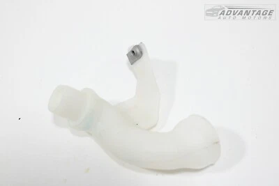 2020 - 2022 福特 ESCAPE WINDSHIELD WASHER 储水瓶填料颈部原始设备制造商 — 第 1/4 张图片