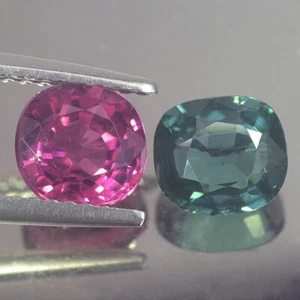 2,26 KT WUNDERSCHÖNES AA 2 STÜCK KISSEN BLÄULICH GRÜN & ROSA TURMALIN NATUR - Bild 1 von 3