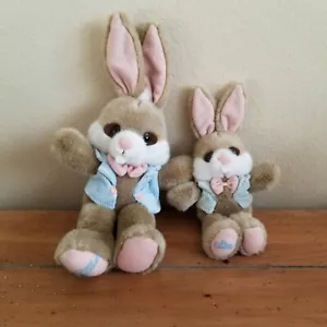 Vintage Pair of 1990 Applause Peter Cottontail Plush Bunnies w/ Poseable Ears - Picture 1 of 10