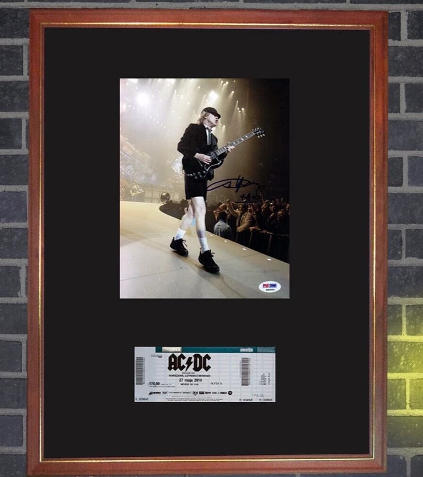 AC/DC Angus Young 2010 FRAMED 17"x13" Signed Photo & Concert Ticket DISPLAY Repr - Image 1 of 1