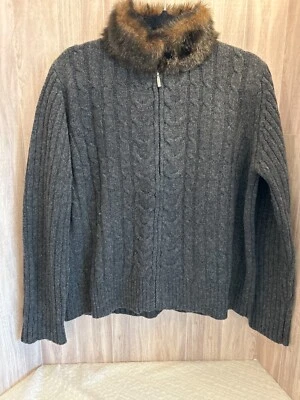 Mujer Marrón Imitación Piel Cuello En Un Gris Profundo Cable Tejido Cremallera Cárdigan Talla XL Foto 1 de 4