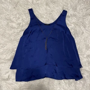 Lily schwarze ärmellose Tank Bluse Gr. XL blau mit Kette - Bild 1 von 4