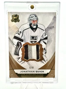2015-16 Upper Deck The Cup - Jonathan Quick - Gold Patch /8 - Picture 1 of 2