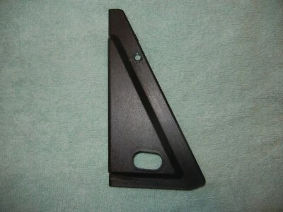 Классический SAAB 900 хэтчбек / седан левое ручное зеркало внутренняя отделка B1 - Изображение 1 из 4