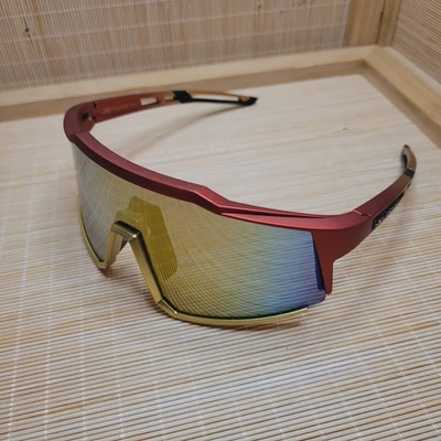 ​**XLOOP 8X3653 Cat.3 Gafas de sol deportivas envolventes rojas doradas lentes espejadas Foto 1 de 4