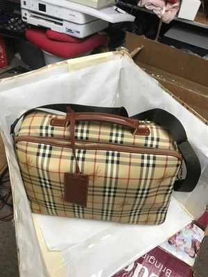 Burberry LONDON Estuche de Transporte a Cuadros Pequeño Mujer Bolso Accesorio 15,14,6 pulgadas Foto 1 de 4