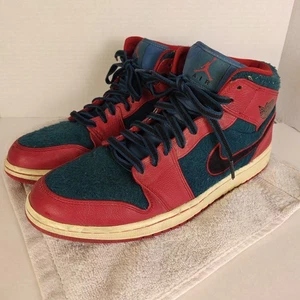 Size 10.5 - Air Jordan 1 Mid Gym Red Dark Sea - Picture 1 of 18