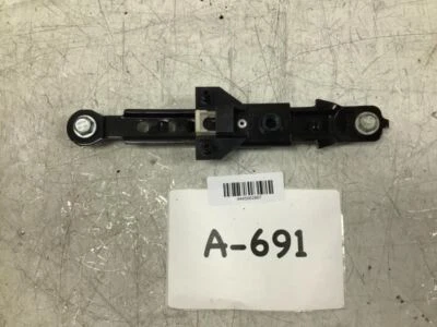 2010 起亚 SEDONA 前左座椅皮带高度调节器 原始设备制造商+ — 第 1/4 张图片