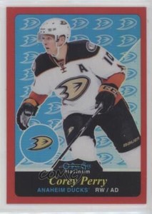 2015-16 O-Pee-Chee Platinum Retro Rainbow Red 6/15 Corey Perry #R46