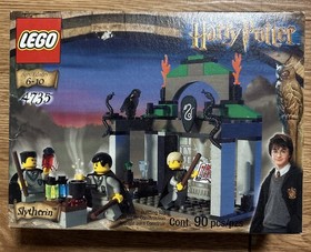 LEGO Harry Potter: Slytherin set # 4735 -  New in unopened box - Retired 