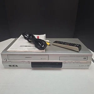 TOSHIBA SD-KV550SU DVD/VCR Deck with Remote Control, Av Cables And Manual - Picture 1 of 11