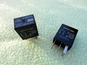 * Relay Fuse *FoMoCo * Part # 8T2T-14B192-AA * HI PWR * 4 Pin * - Picture 1 of 4
