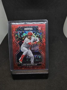 Panini Prizm 2022 - Tier II Lars Nootbaar #119 Red Donut Circle Prizm/99 (RC) - Imagen 1 de 2