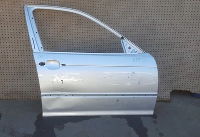 2000-2005 BMW 3 SERIES 325i 323i 330i FRONT RIGHT PASSENGER DOOR SHELL OEM DRF51 - Image 1 of 4