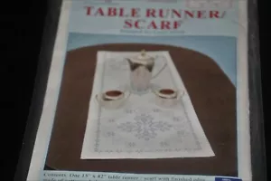 Americana Design Table runner Cross stitch stamped Jack Dempsey NIP - Picture 1 of 2