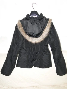 (2) Schwarze Damenjacke Gr. 42 mit Kapuze - Bild 1 von 5