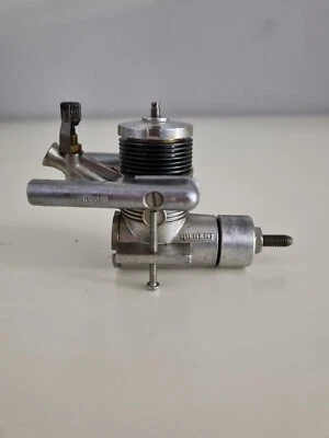 Motore Gilbert glow - Image 1 of 4