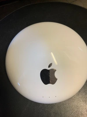 Apple Airport Extreme Base Station A1034 - Image 1 of 3