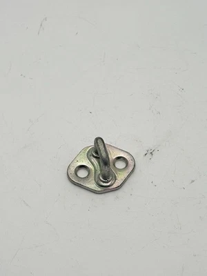 2003-2025 Honda Accord Civic Odyssey trava de porta Striker LH/RH FABRICANTE DE EQUIPAMENTO ORIGINAL - Imagem 1 de 3