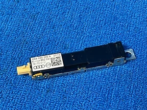 2012 - 2018 AUDI A6 C7 REAR LEFT SIDE LOWER ANTENNA BOOSTER MODULE UNIT OEM - Picture 1 of 5