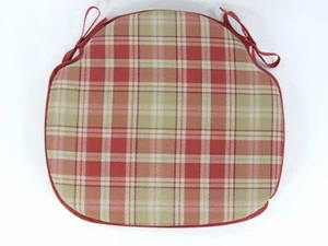 Highland Check Red Large Spindle Back Tie-On Seat Pad. Garden/Kitchen/Dining - Picture 1 of 5