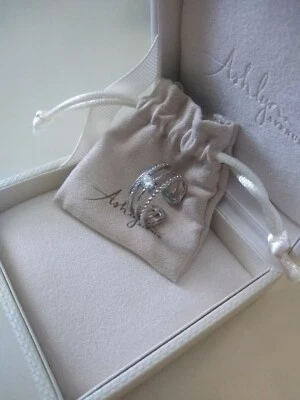 Anillo envolvente trío oro blanco Ashlynn Avenue Aurora con piedra central talla 6 Foto 1 de 4