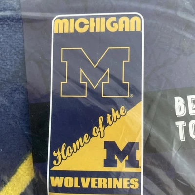 Toalla de playa NCAA Michigan Wolverines nueva  Foto 1 de 3