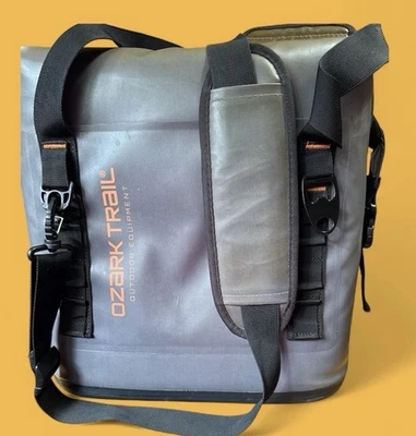 Ozark Trail изолированный дневной рюкзак ~ кулер рюкзак для пеших прогулок и поездок на открытом воздухе 15 дюймов - Изображение 1 из 4