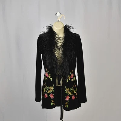 Plumero de terciopelo Betsey Johnson años 90 bordado flores ribete de plumas Foto 1 de 3