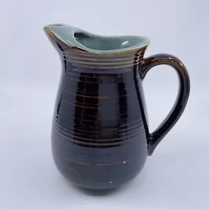 Brotola latte verde Wing Pottery Village - 7" brocca labbra ghiaccio - Foto 1 di 8