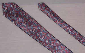 Ketch US Made Paisley Necktie Vintage Tie Red Blue Silver FREE SHIPPING - Picture 1 of 4